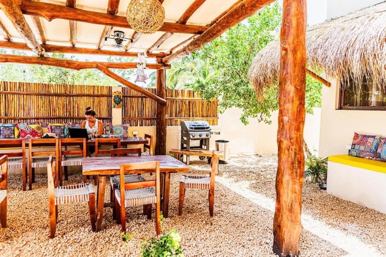 3 Bedrooms House Shared Pool Isla Holbox 0*,  Mexico