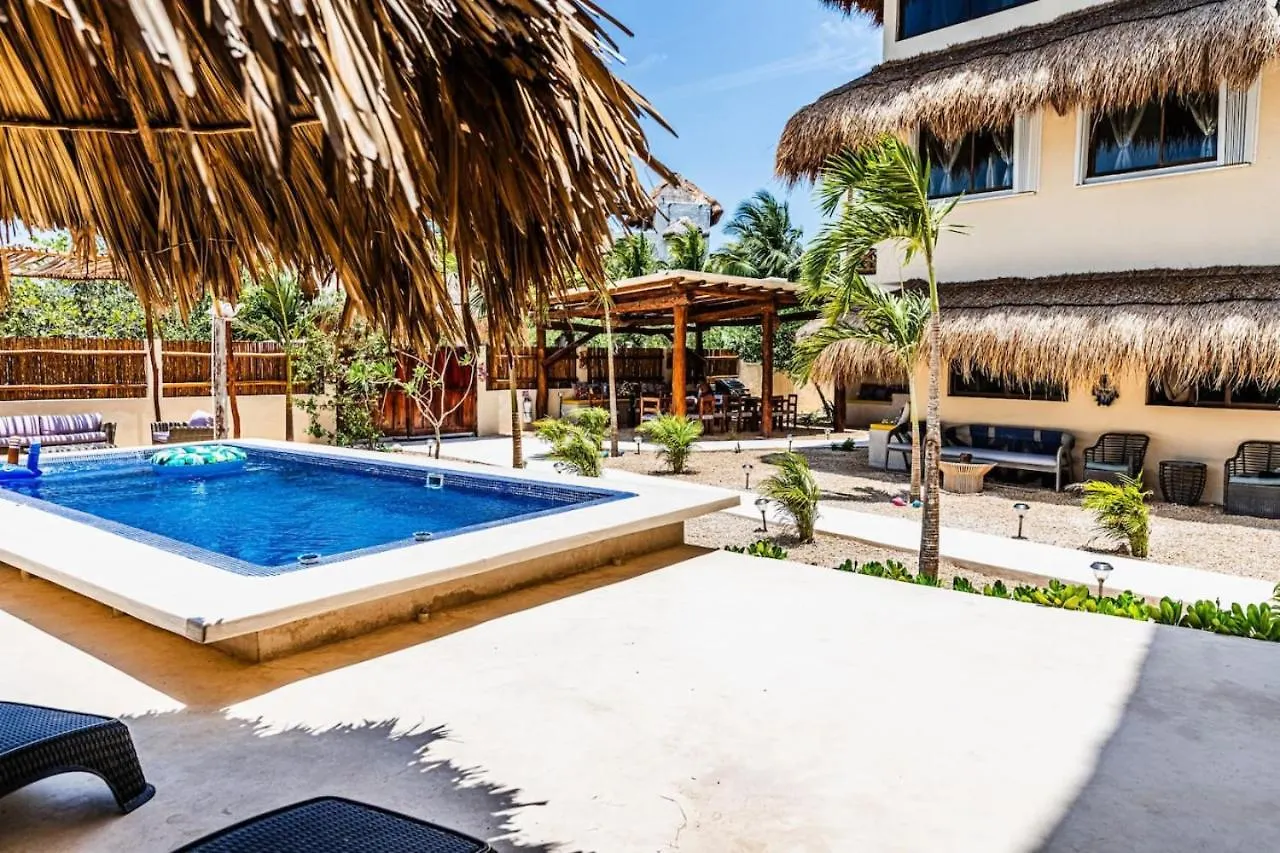 3 Bedrooms House Shared Pool Isla Holbox 0*,  Mexico
