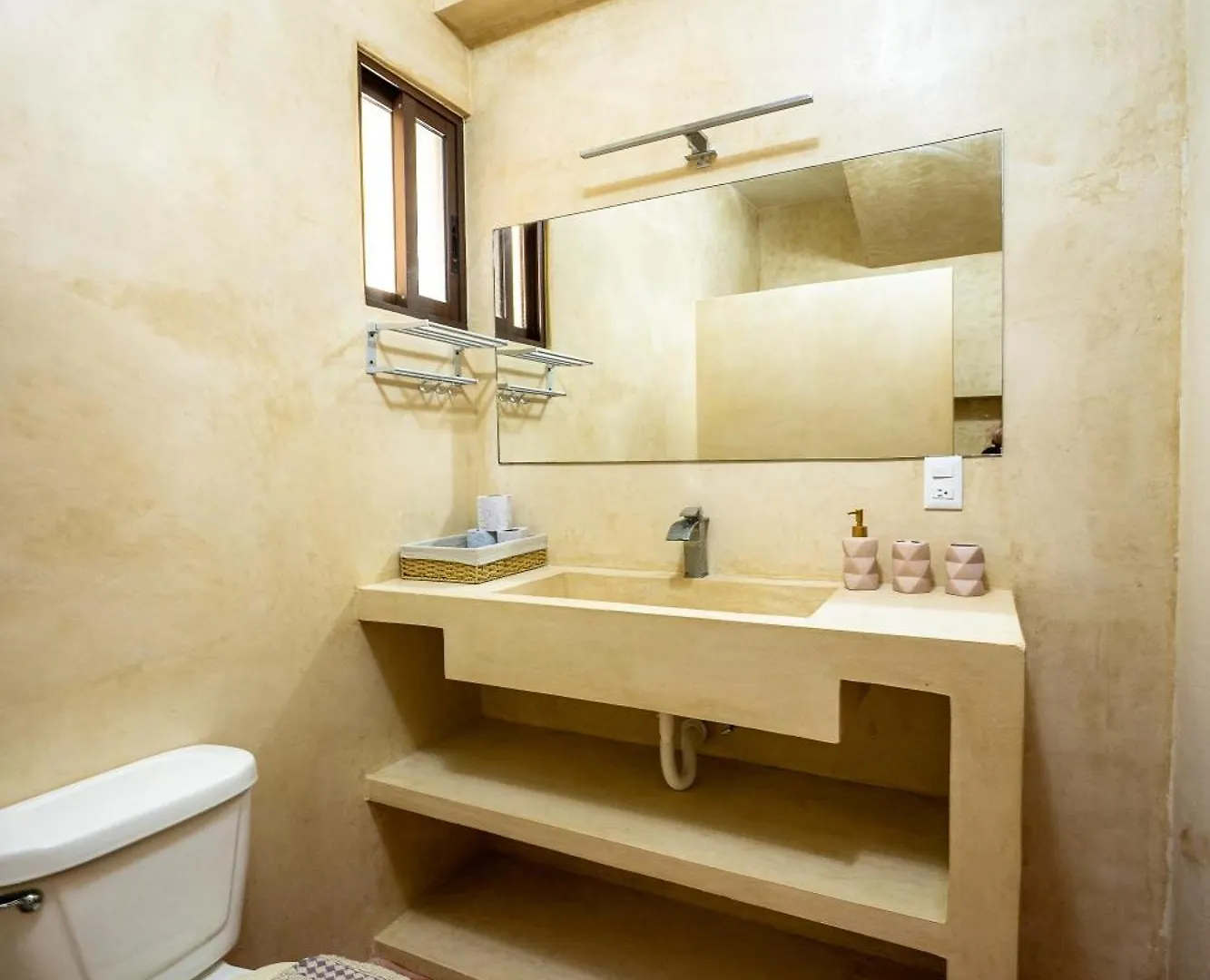 3 Bedrooms House Shared Pool Isla Holbox Mexico