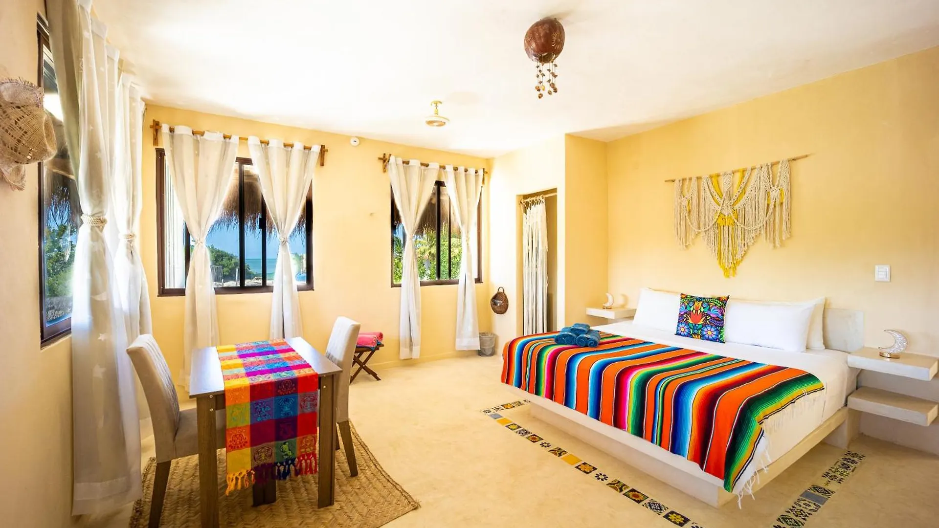 3 Bedrooms House Shared Pool Isla Holbox Holiday home